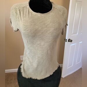 We The Free Sage Green Tee Size Large